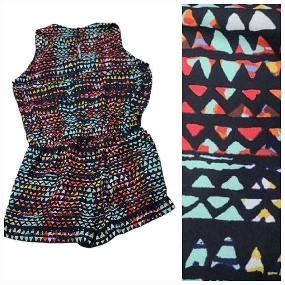 BCBGMazazria Romper Women's Thalia Opaline Green Pocket Sleeveless V-neck Short - Picture 1 of 12